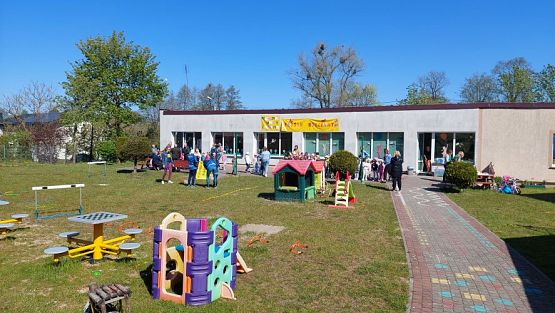 Grafika #2: 10.05.2023 Fotorelacja z zabaw sportowych z Seniorami