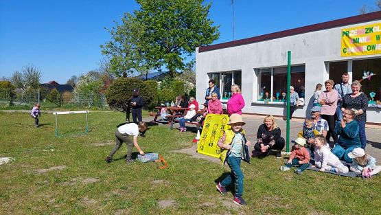 Grafika #26: 10.05.2023 Fotorelacja z zabaw sportowych z Seniorami