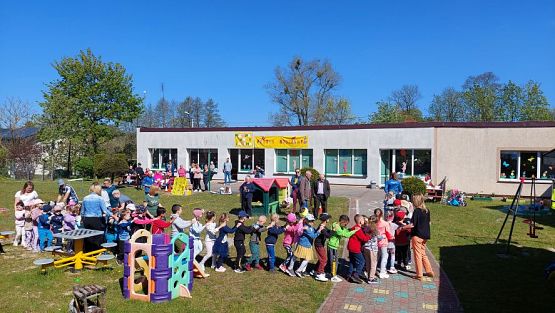 Grafika #48: 10.05.2023 Fotorelacja z zabaw sportowych z Seniorami