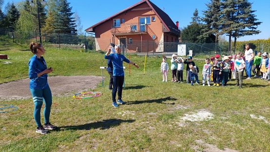 Grafika #51: 10.05.2023 Fotorelacja z zabaw sportowych z Seniorami