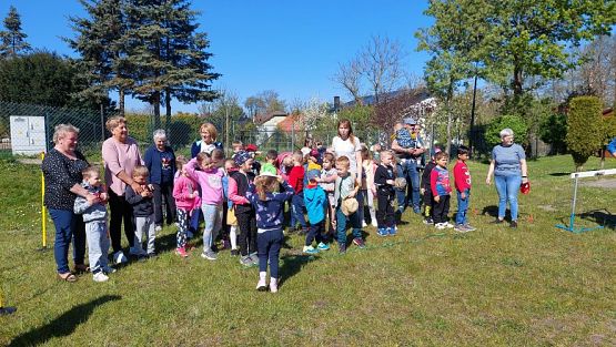 Grafika #65: 10.05.2023 Fotorelacja z zabaw sportowych z Seniorami