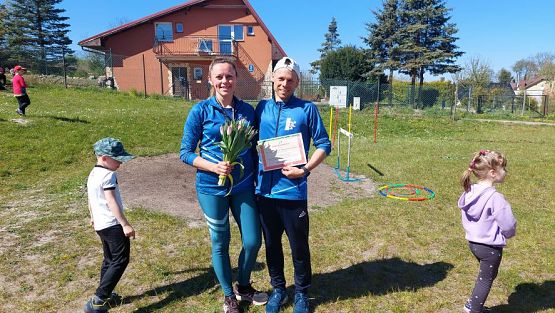 Grafika #90: 10.05.2023 Fotorelacja z zabaw sportowych z Seniorami