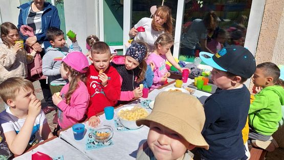 Grafika #96: 10.05.2023 Fotorelacja z zabaw sportowych z Seniorami