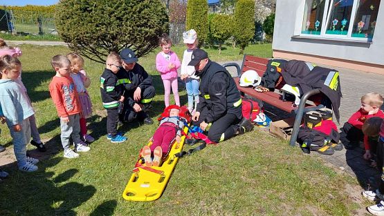 Grafika #5: 08.05.2023 Spotkanie ze Strażakami z OSP Wrzeście cz.II