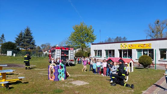 Grafika #33: 08.05.2023 Spotkanie ze Strażakami z OSP Wrzeście cz.II