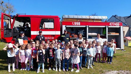 Grafika #57: 08.05.2023 Spotkanie ze Strażakami z OSP Wrzeście cz.II