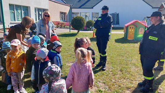 Grafika #6: 08.05.2023 Spotkanie ze Strażakami z OSP Wrzeście cz.I