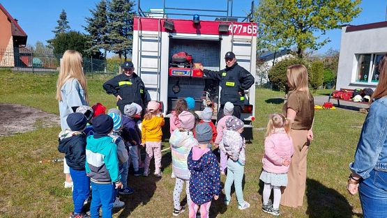 Grafika #21: 08.05.2023 Spotkanie ze Strażakami z OSP Wrzeście cz.I