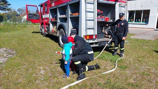 Grafika #31: 08.05.2023 Spotkanie ze Strażakami z OSP Wrzeście cz.I