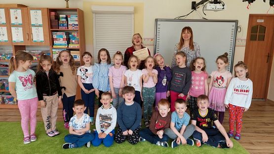 Grafika #88: 24.04.2023 Światowy Dzień Książki - spotkanie z Panią bibliotekarką