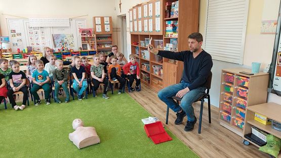 Grafika #22: 20.04.2023 Warsztaty z pierwszej pomocy