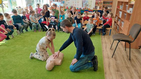 Grafika #49: 20.04.2023 Warsztaty z pierwszej pomocy