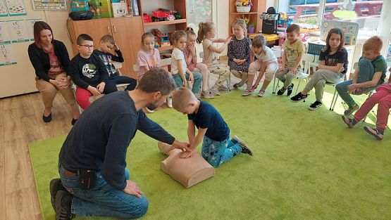 Grafika #57: 20.04.2023 Warsztaty z pierwszej pomocy