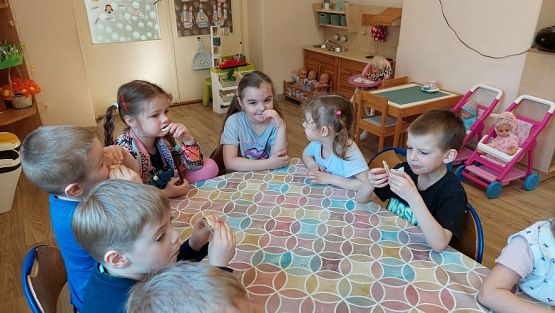 Grafika #1: 19.04.2023 Warsztaty kulinarne z mamą Huberta - gr II