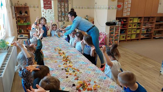 Grafika #9: 19.04.2023 Warsztaty kulinarne z mamą Huberta - gr II