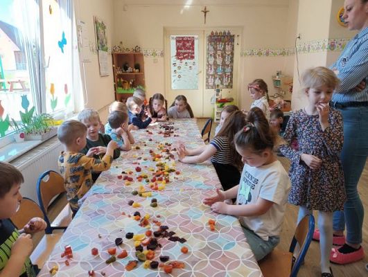 Grafika #16: 19.04.2023 Warsztaty kulinarne z mamą Huberta - gr II