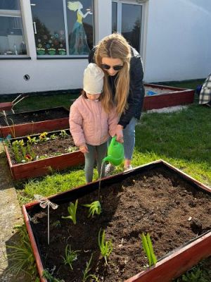 Grafika #22: 19.04.2023 Wiosenny ogródek