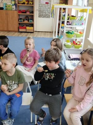 Grafika #31: 17.04.2023 Warsztaty pasieczne - Kaszubska Barć