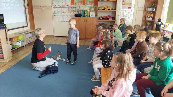 Grafika #18: 11.04.2023 Spotkanie z Panią Magdaleną Kubiak autorką legend pomorskich