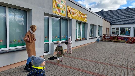 Grafika #18: 05.04.2023 Poszukiwania niespodzianek od Zajączka