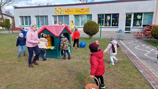 Grafika #32: 05.04.2023 Poszukiwania niespodzianek od Zajączka