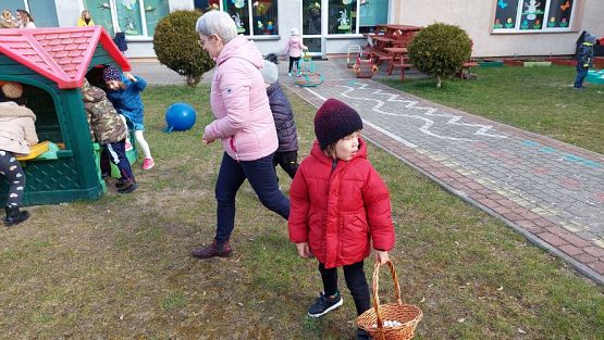 Grafika #33: 05.04.2023 Poszukiwania niespodzianek od Zajączka