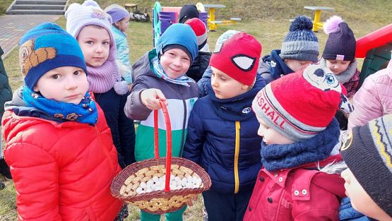 Grafika #36: 05.04.2023 Poszukiwania niespodzianek od Zajączka