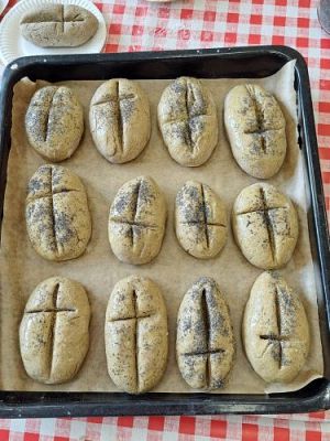 Grafika #6: 04.04.2023 Wielkanocny chlebek - warsztaty piekarnicze w gr. III