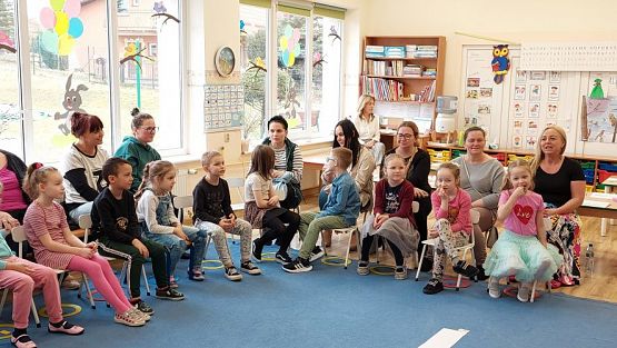 Grafika #7: 22.03.2023 Zajęcia otwarte dla rodziców w grupie III