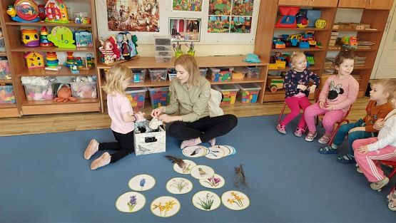 Grafika #54: 14.03.2023 Zajęcia edukacyjno-przyrodnicze z panią ze Słowińskiego Parku Narodowego