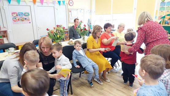 Grafika #58: 08 marca 2023 Dzień Kobiet