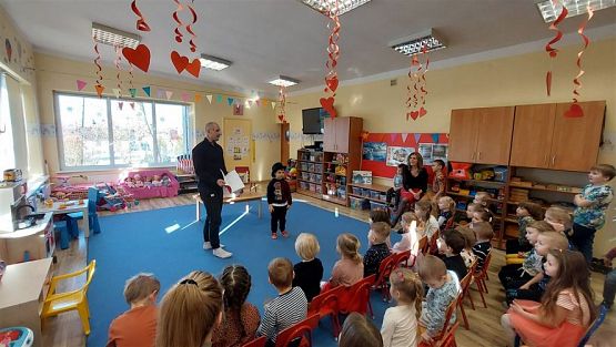 Grafika #13: 28.02.2023 Magia na wesoło - spotkanie z iluzjonistą