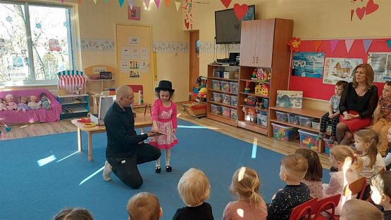 Grafika #15: 28.02.2023 Magia na wesoło - spotkanie z iluzjonistą