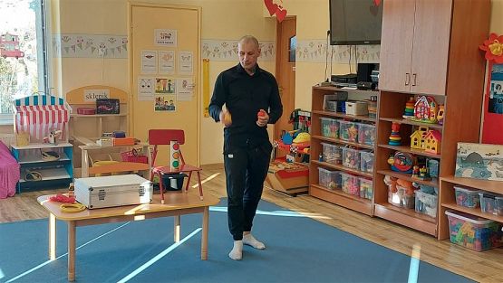 Grafika #16: 28.02.2023 Magia na wesoło - spotkanie z iluzjonistą