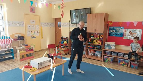 Grafika #18: 28.02.2023 Magia na wesoło - spotkanie z iluzjonistą