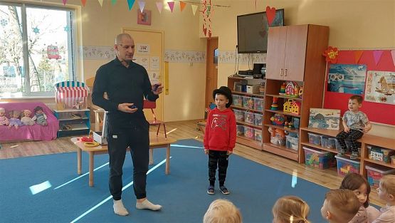 Grafika #20: 28.02.2023 Magia na wesoło - spotkanie z iluzjonistą