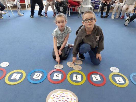 Grafika #18: 16.02.2023 Zajęcia matematyczne gr III