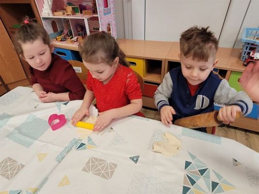 Grafika #30: 14 luty 2023 Walentynki - Dzień Przyjaźni gr I