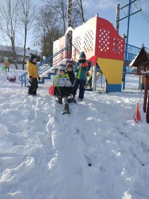 Grafika #1: 06.02.2023 Zimowe zabawy w ogrodzie przedszkolnym