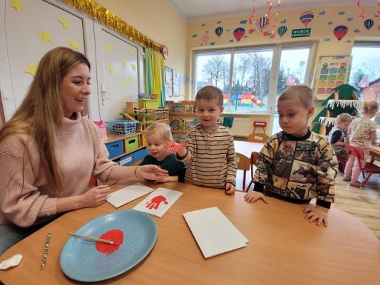 Grafika #0: Przygotowywanie laurek na Dzień Babci i Dziadka gr I