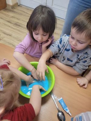 Grafika #28: Zajęcia eksperymentalne w gr I