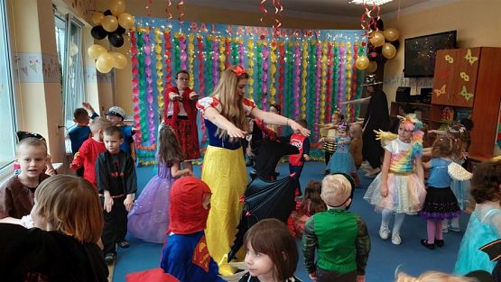 Grafika #5: 13.01.2023 Fotorelacja z balu karnawałowego cz.II