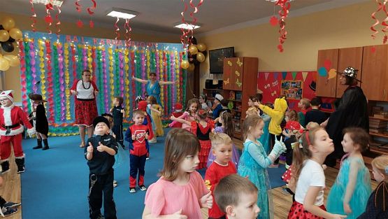 Grafika #6: 13.01.2023 Fotorelacja z balu karnawałowego cz.II