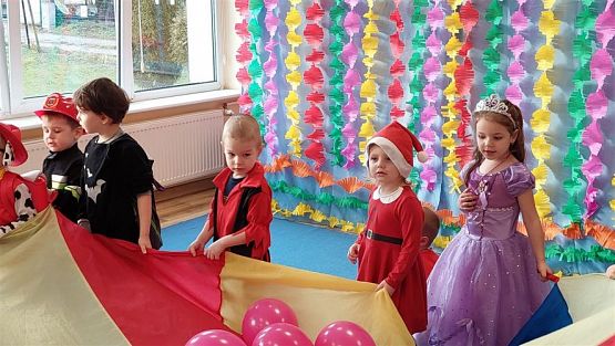 Grafika #22: 13.01.2023 Fotorelacja z balu karnawałowego cz.II