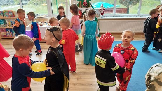 Grafika #29: 13.01.2023 Fotorelacja z balu karnawałowego cz.II