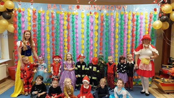 Grafika #5: 13.01.2023 Fotorelacja z balu karnawałowego cz.I