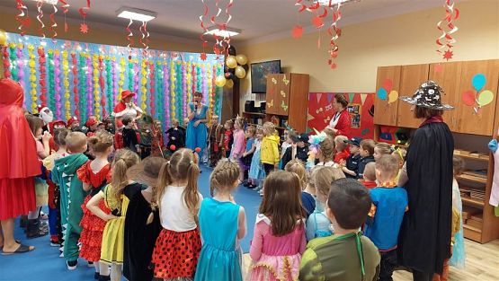 Grafika #7: 13.01.2023 Fotorelacja z balu karnawałowego cz.I