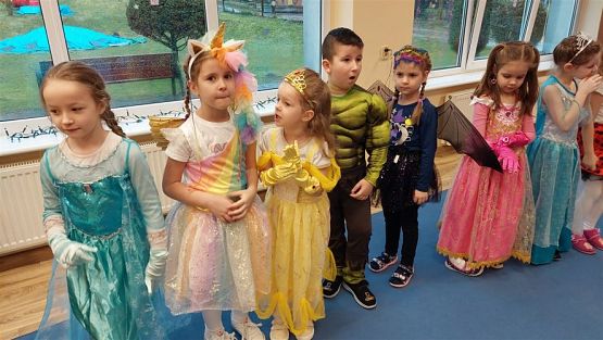 Grafika #15: 13.01.2023 Fotorelacja z balu karnawałowego cz.I