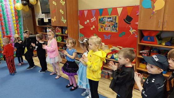 Grafika #31: 13.01.2023 Fotorelacja z balu karnawałowego cz.I