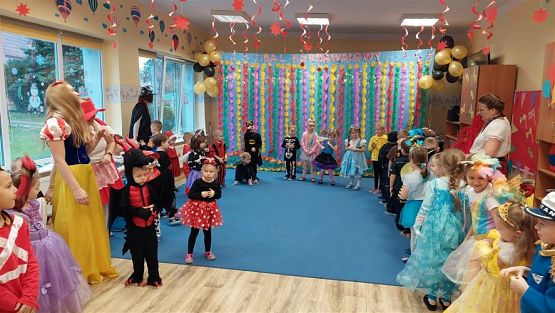 Grafika #37: 13.01.2023 Fotorelacja z balu karnawałowego cz.I